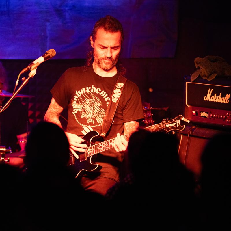 Sin Logica Live Post. Foto von Johannes Jacobs
